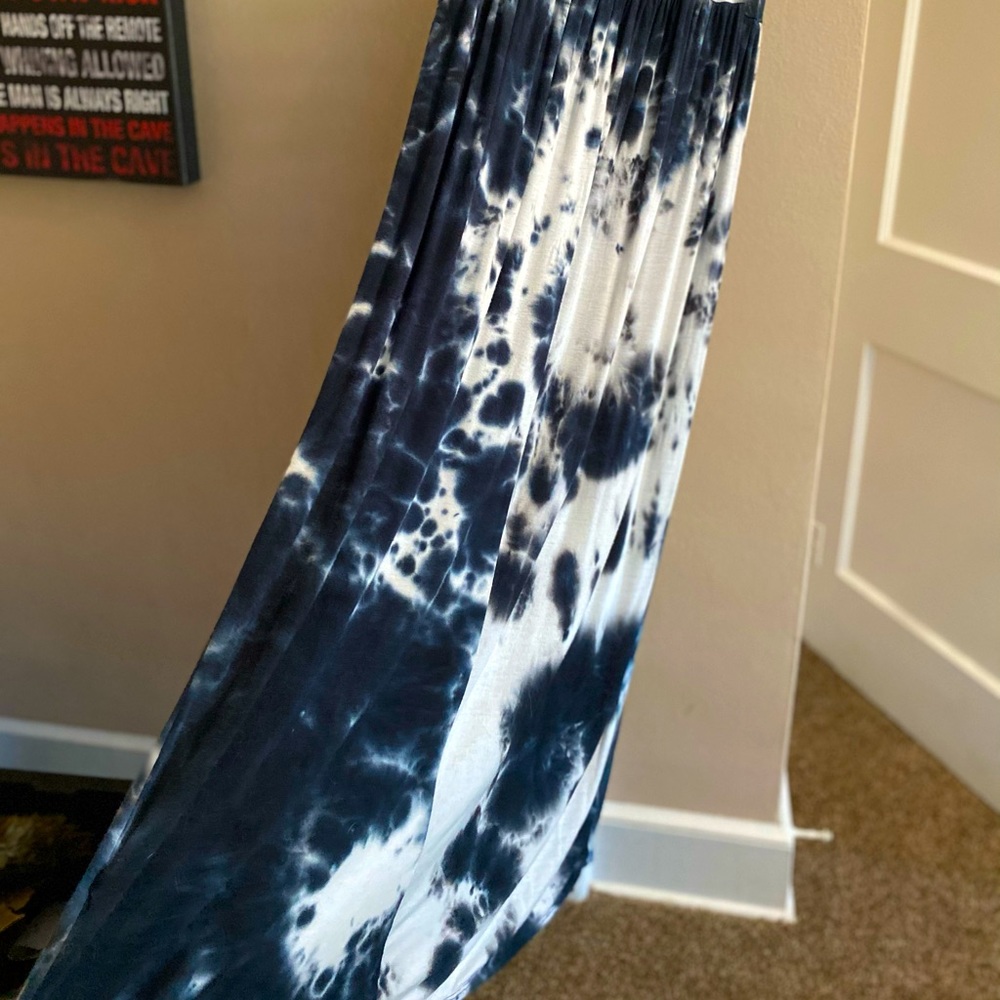 Blue and white tiedye dress!